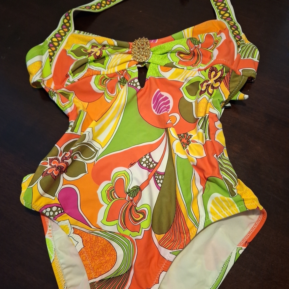 Trina Turk Multicolor Floral Swimsuit Lavascape Tangerine Size 6